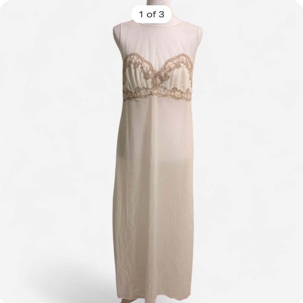 Vintage Maika White Nylon Full Slip Nightgown Lace Trim Maxi Lingerie M